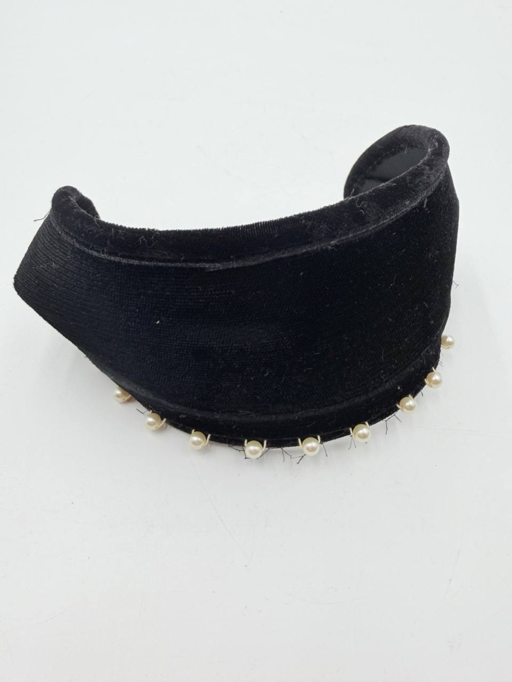 Vintage Black Velvet Pearl Headband Wide Structured Fascinator 80s 90s